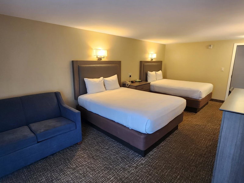 Hyannis Travel Inn, Hyannis, United States