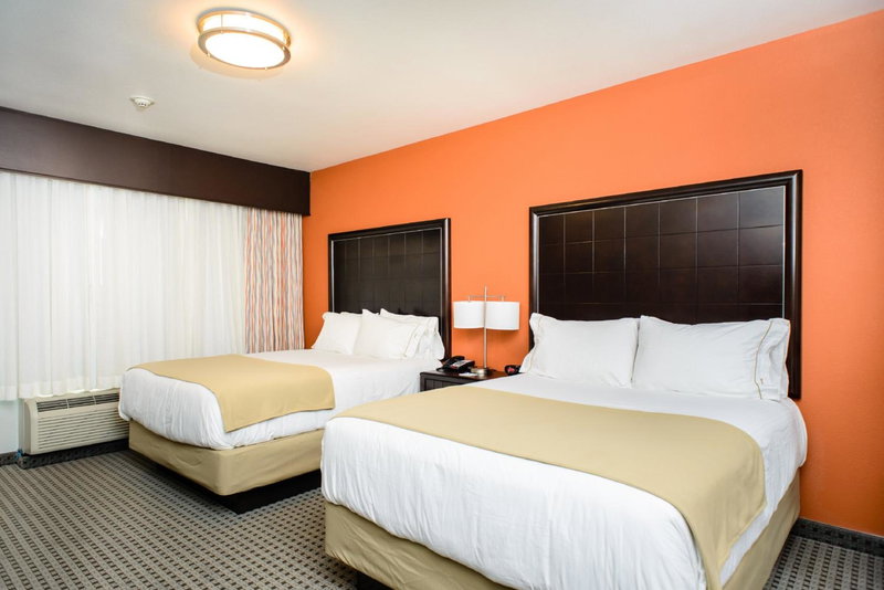 Holiday Inn Express Hotel & Suites Austin NW - Arboretum Area by IHG, Austin, United States