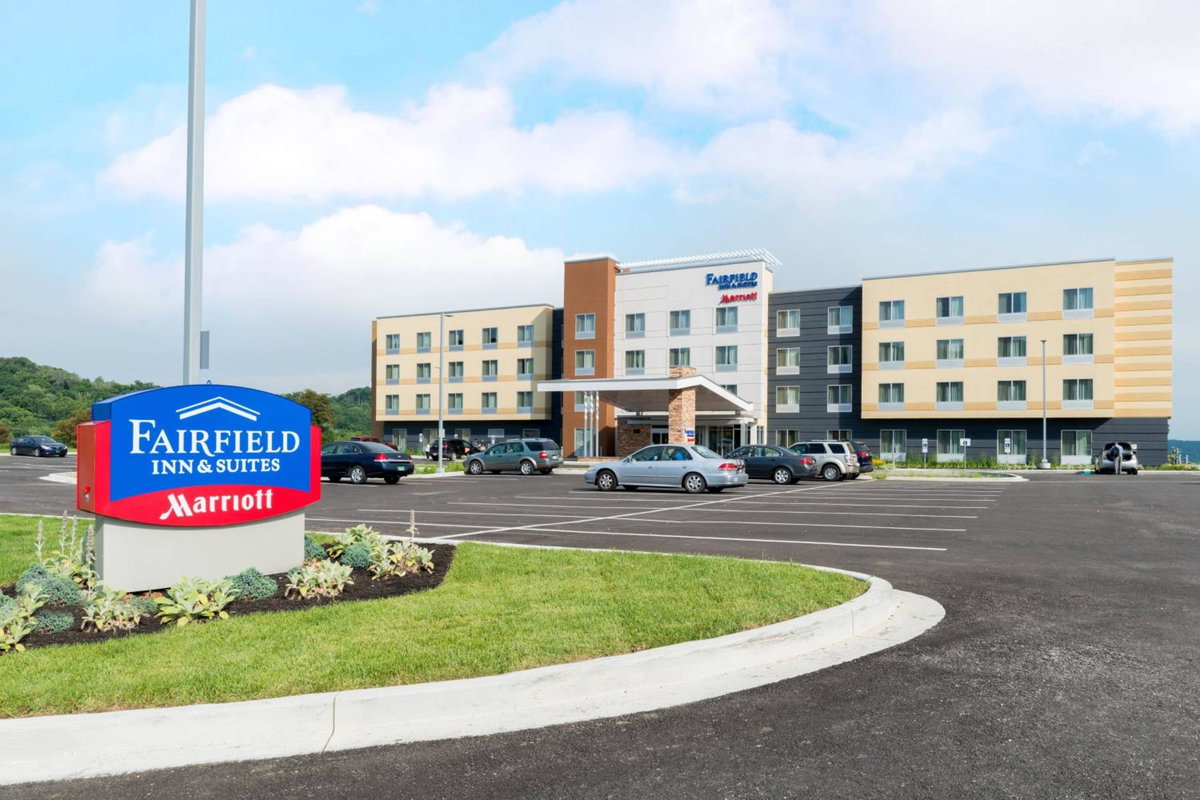 Hotel · Fairfield Inn & Suites by Marriott Huntington, Huntington