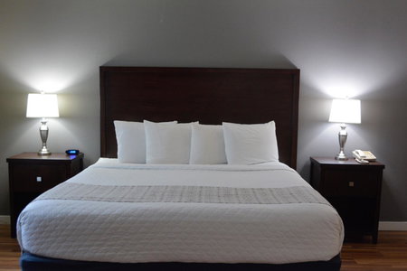 FairBridge Inn & Suites DuPont, DuPont, United States