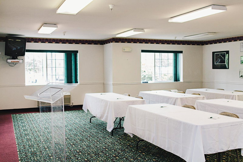 FairBridge Inn & Suites DuPont, DuPont, United States