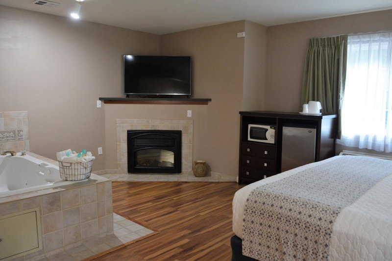 FairBridge Inn & Suites DuPont, DuPont, United States