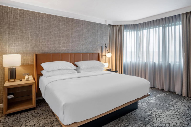 Sheraton Suites Wilmington Downtown, Wilmington, United States