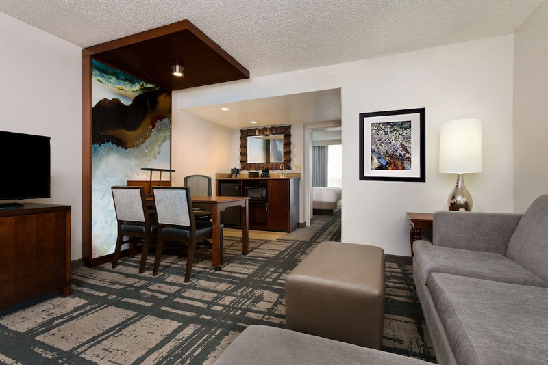 Embassy Suites by Hilton Orlando International Dr Conv Ctr, Orlando, United States