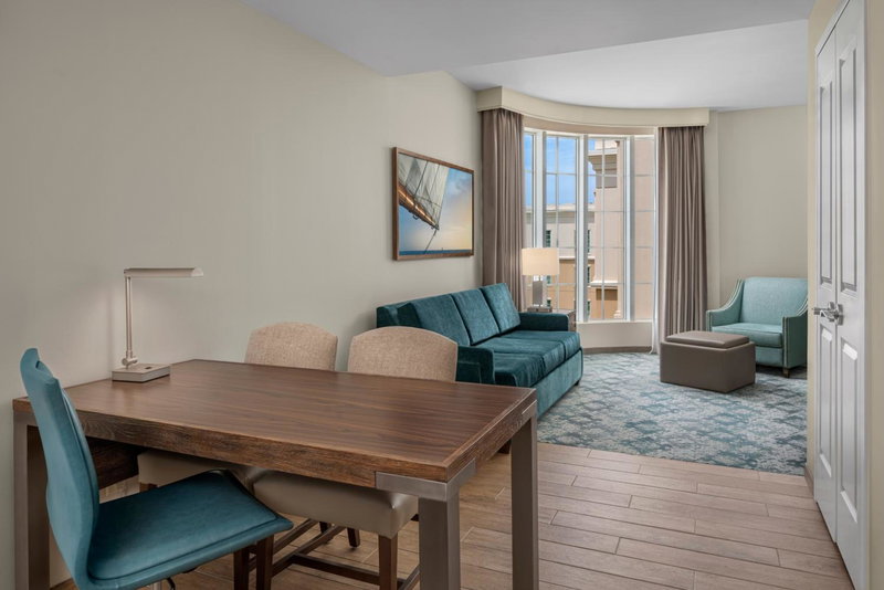 Embassy Suites by Hilton Charleston Harbor Mt. Pleasant, Charleston, United States