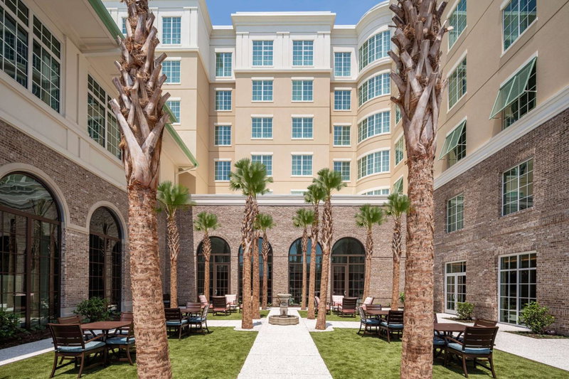 Embassy Suites by Hilton Charleston Harbor Mt. Pleasant, Charleston, United States