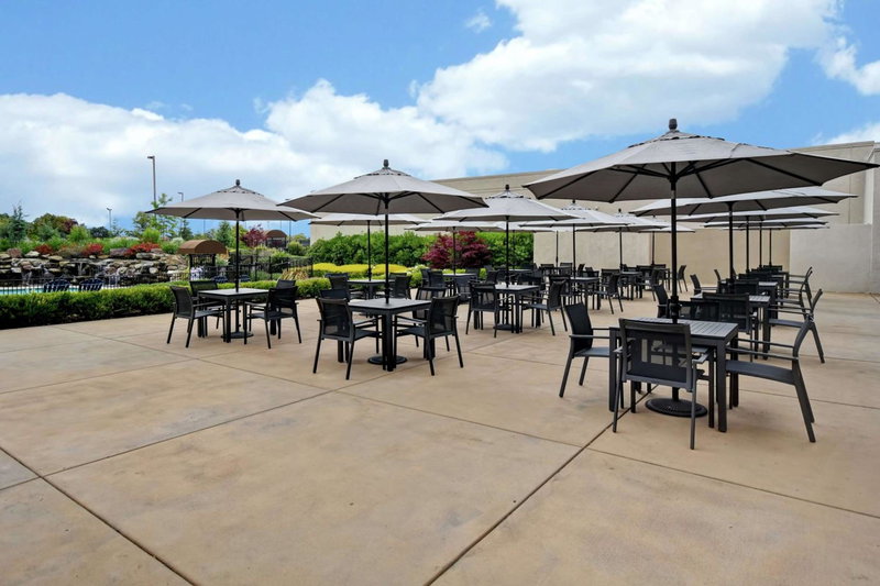 DoubleTree by Hilton Pleasanton at The Club, Pleasanton, United States