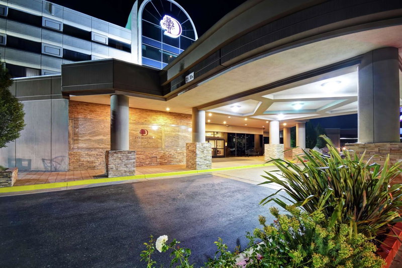 DoubleTree by Hilton Pleasanton at The Club, Pleasanton, United States