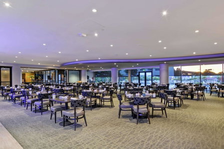 DoubleTree by Hilton Pleasanton at The Club, Pleasanton, United States
