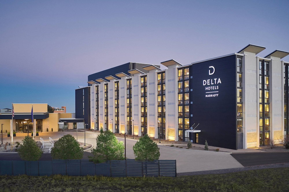 Hotel · Delta Hotels Denver Thornton, Northglenn
