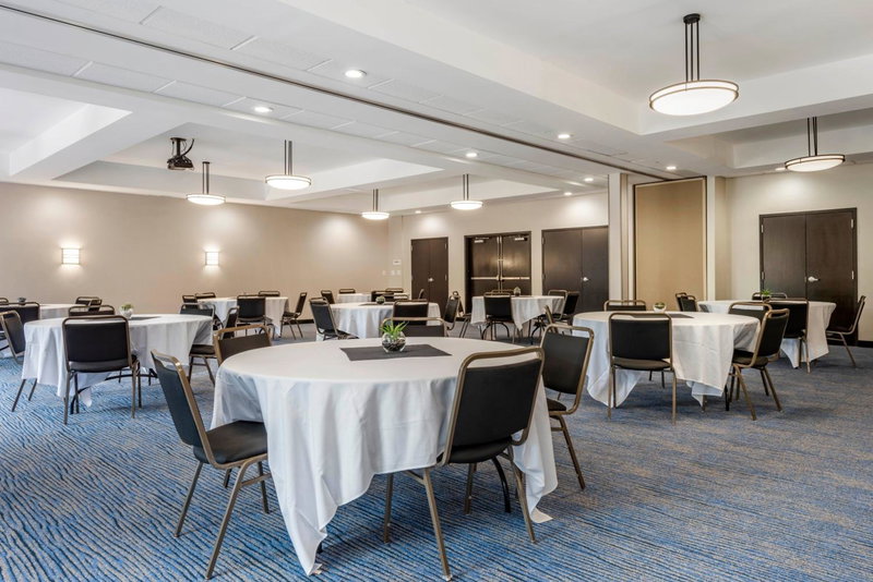 Cambria Hotel Minneapolis Maple Grove, Maple Grove, United States