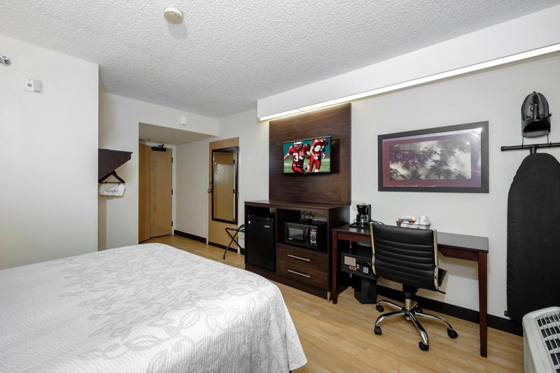Red Roof Inn PLUS+ Palm Coast, Palm Coast, United States