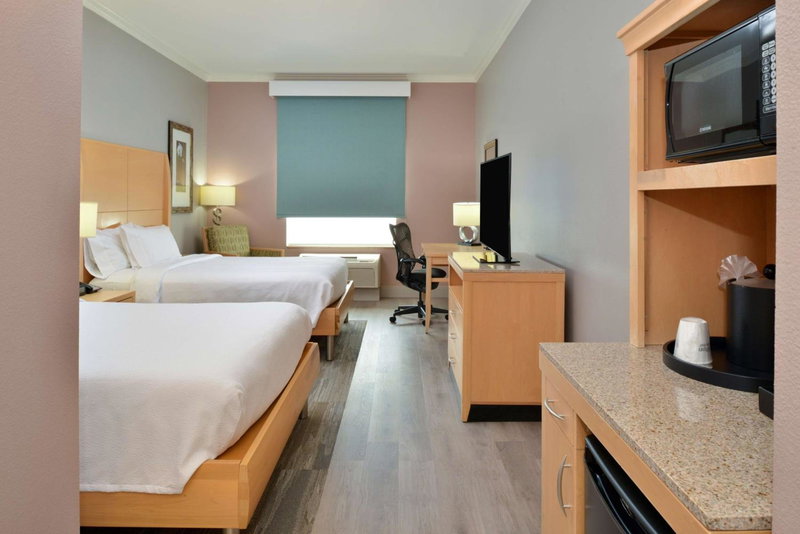 Hilton Garden Inn Denton, Denton, United States