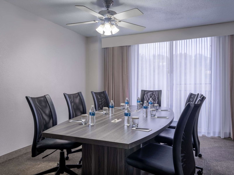 Embassy Suites Baltimore - North/Hunt Valley, Hunt Valley, United States
