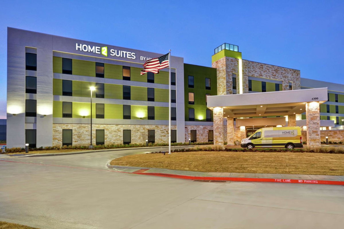 Hotel · Home2 Suites Plano Legacy West, Plano