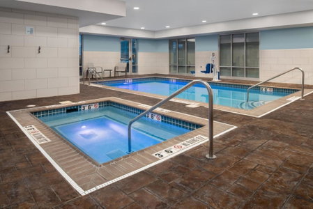 Holiday Inn Express & Suites Terre Haute by IHG, Terre Haute, United States