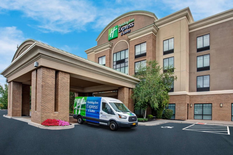 Holiday Inn Express Hotel & Suites Rochester Webster by IHG, Webster, United States