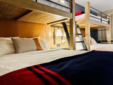 Riverhouse Lodge, Bend, United States