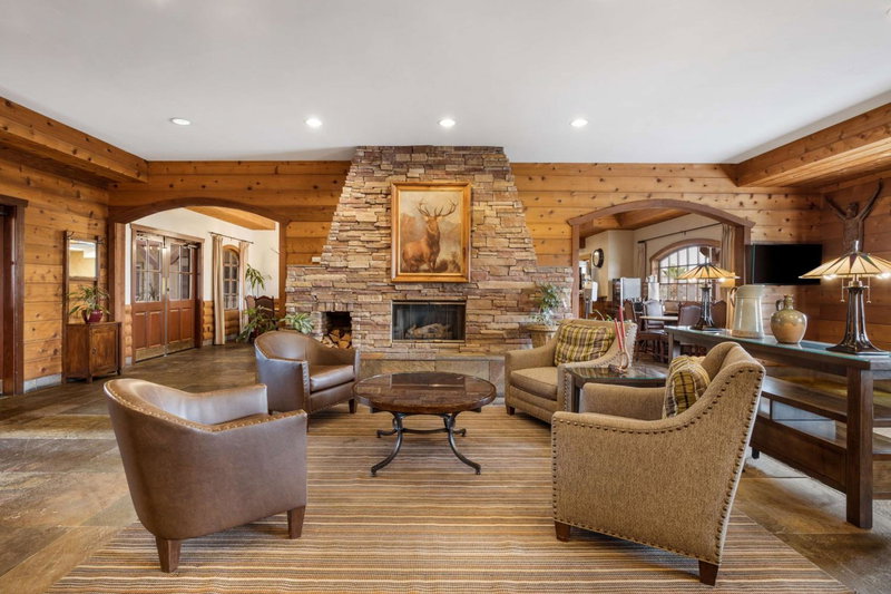 Best Western Corona Hotel & Suites, Corona, United States
