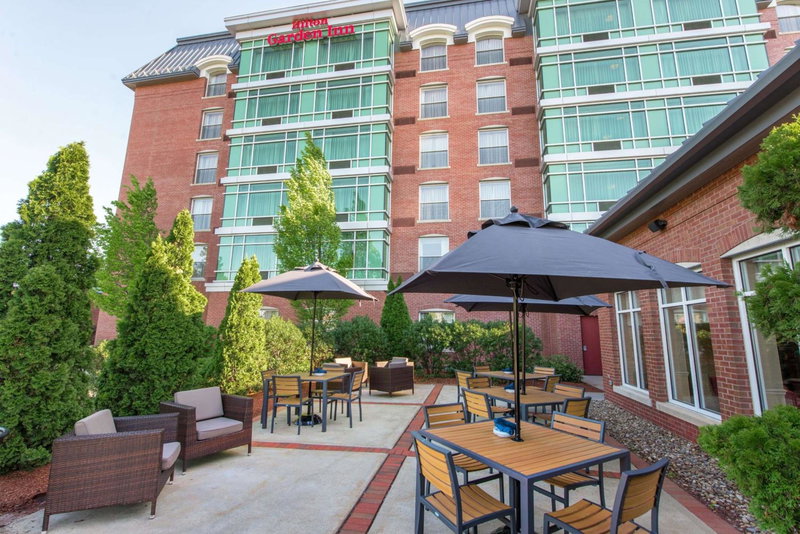 Hilton Garden Inn Manchester Downtown, Manchester, United States