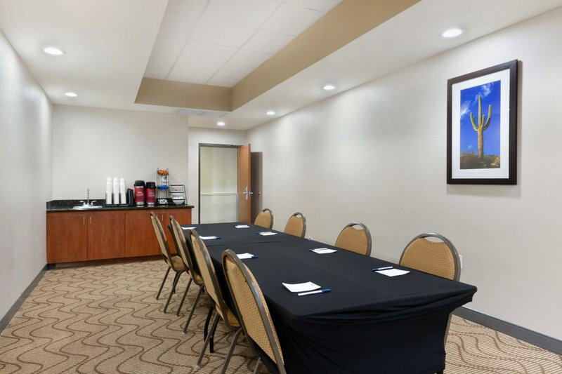 Best Western Plus Surprise-Phoenix NW, Surprise, United States