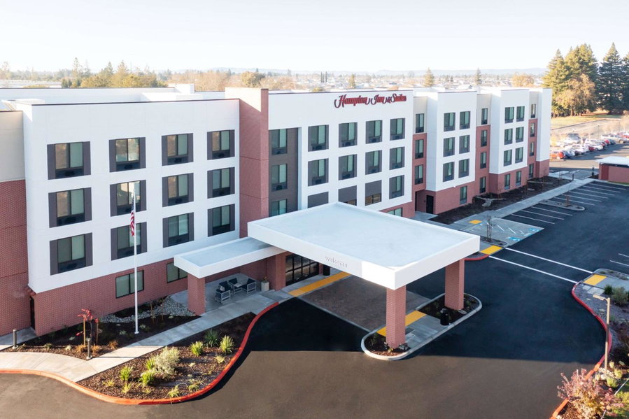 Hampton Inn & Suites Santa Rosa Sonoma Wine Country, Santa Rosa, United States
