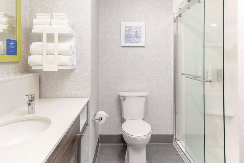 Hampton Inn & Suites Santa Rosa Sonoma Wine Country, Santa Rosa, United States