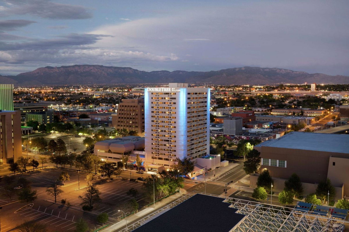 Hotel · DoubleTree by Hilton Hotel Albuquerque, Albuquerque
