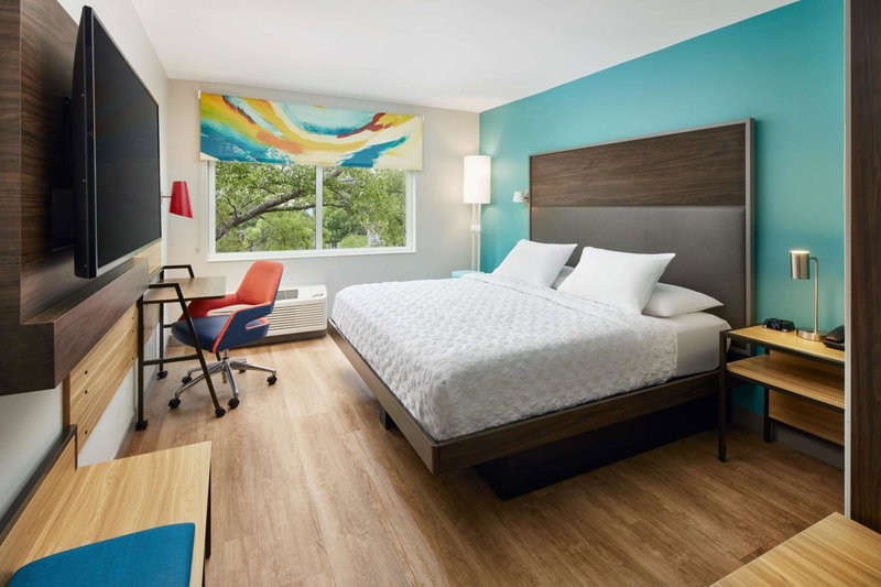 Tru By Hilton Charleston Airport, Charleston, United States