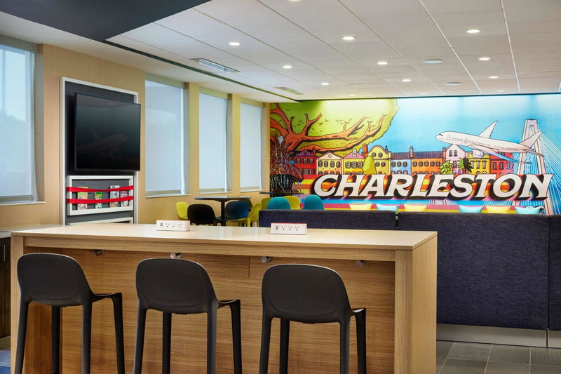 Tru By Hilton Charleston Airport, Charleston, United States