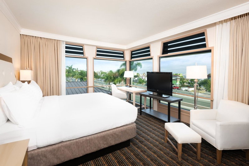 DoubleTree by Hilton San Diego Bayside, San Diego, United States