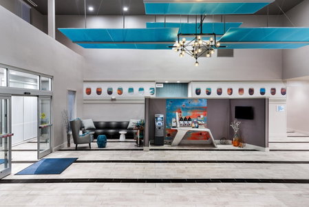 Holiday Inn Express & Suites - Charlotte Airport by IHG, Charlotte, United States