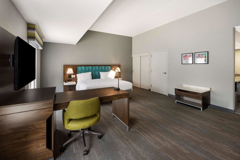 Hampton Inn and Suites Fredericksburg, Fredericksburg, United States