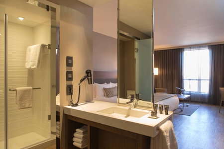 AC Hotel Kansas City Plaza, Kansas City, United States