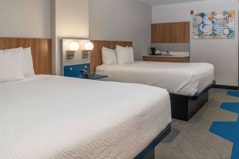Microtel Inn & Suites by Wyndham Pigeon Forge, Sevierville, United States