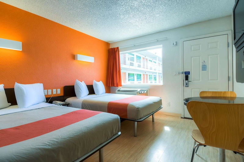 Studio 6 Suites Las Vegas, NV - Tropicana, Las Vegas, United States