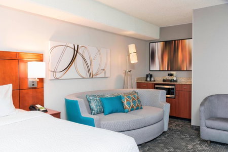 Courtyard by Marriott Louisville Downtown, Louisville, United States