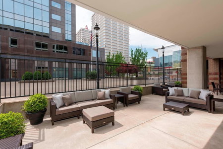 Courtyard by Marriott Louisville Downtown, Louisville, United States