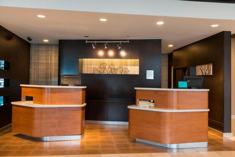 Courtyard by Marriott Louisville Downtown, Louisville, United States