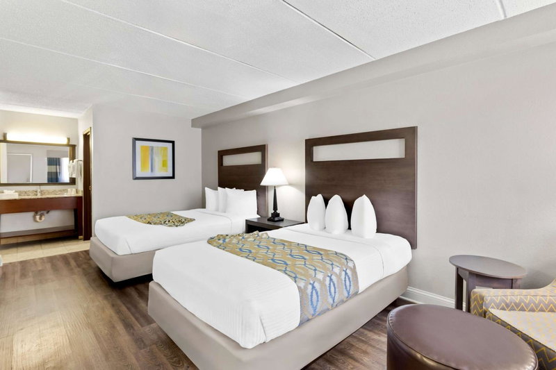 Best Western Naperville Inn, Naperville, United States