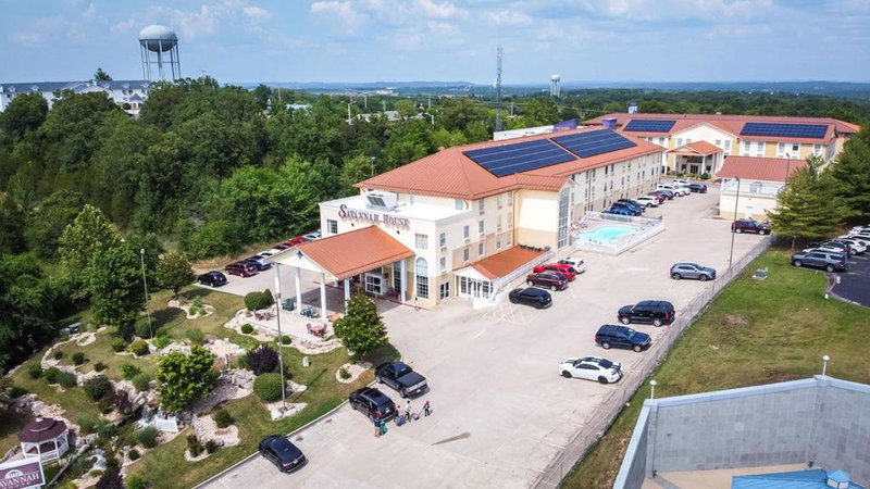 Savannah House Hotel, Branson, United States