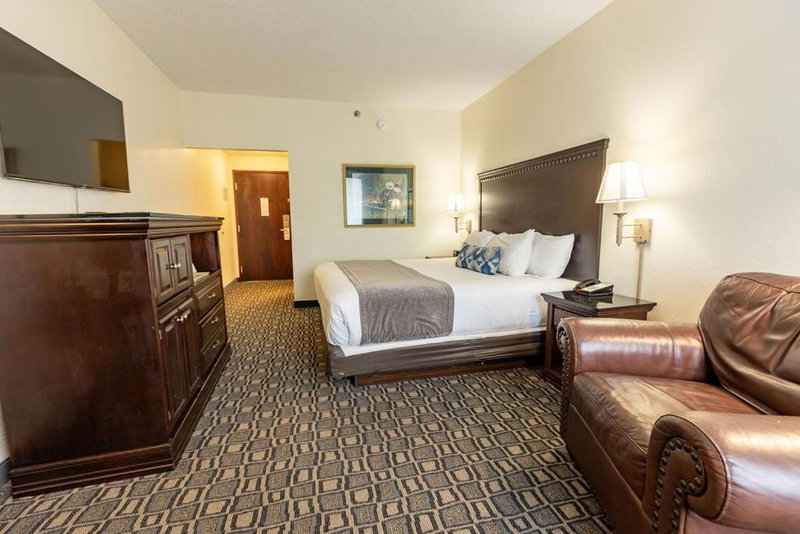 Savannah House Hotel, Branson, United States