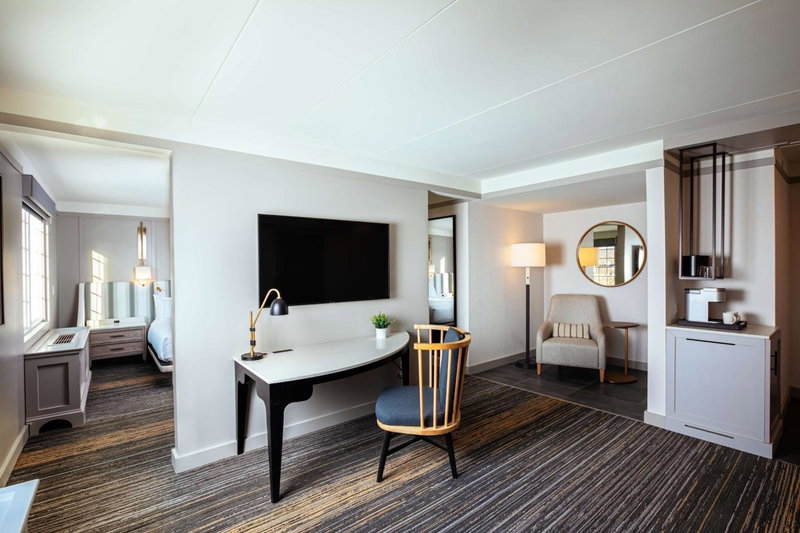Somerset Hills Hotel, Tapestry Collection by Hilton, Warren, United States