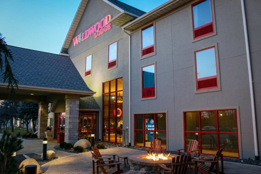 Wildwood Lodge & Suites, Clive, United States
