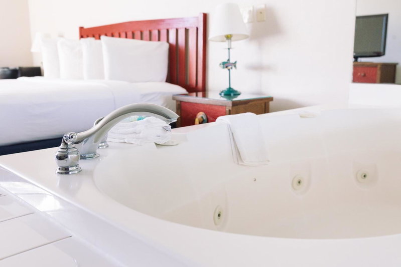 Wildwood Lodge & Suites, Clive, United States