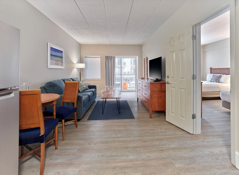 Henlopen Oceanfront Hotel, Rehoboth Beach, United States