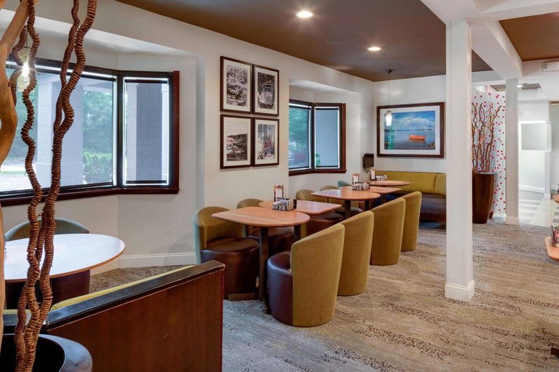 Courtyard by Marriott Portsmouth, Portsmouth, United States