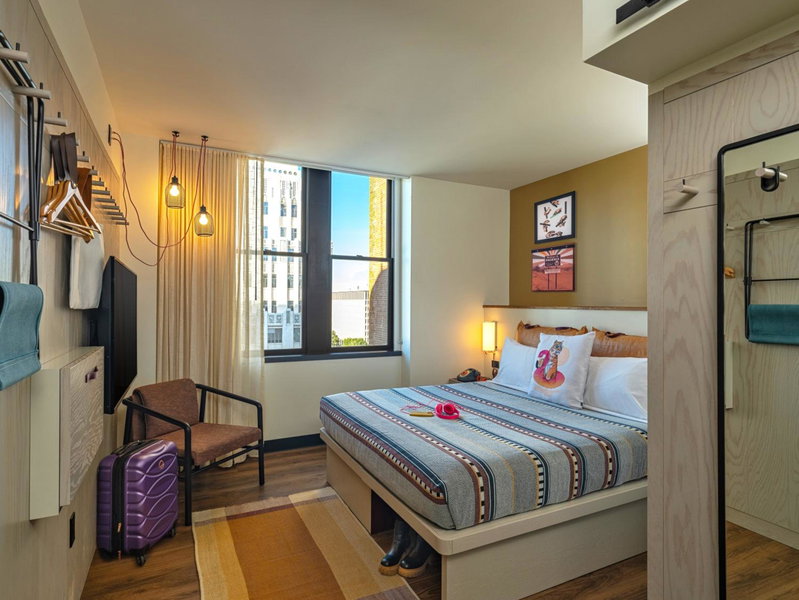 Moxy Phoenix Downtown, Phoenix, United States
