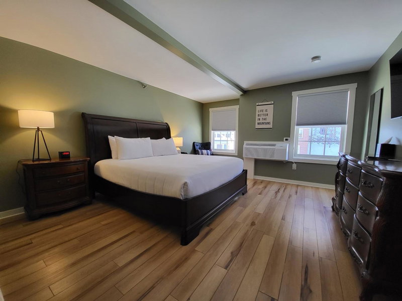 The Stowe Village Inn, Stowe, United States