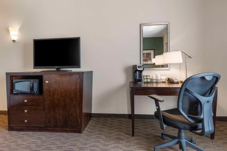 Best Western Plus Duncanville Dallas, Duncanville, United States
